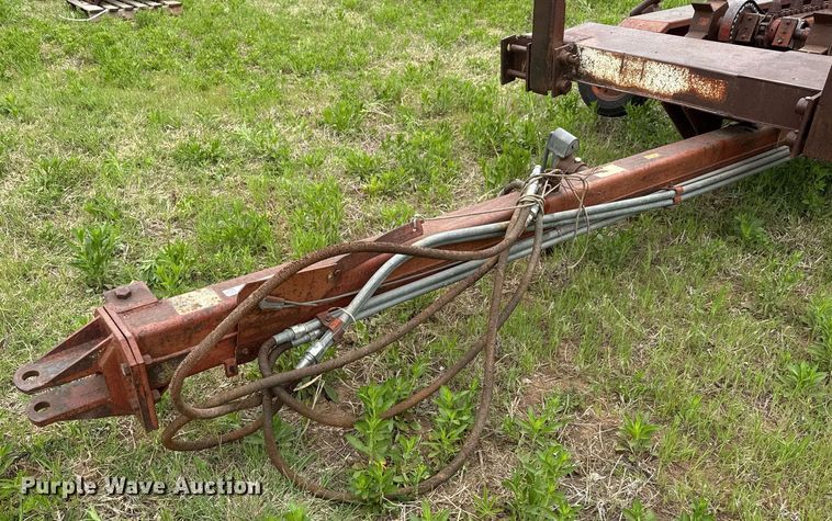 image for item EQ1362 International Harvester 50 hay bale mover