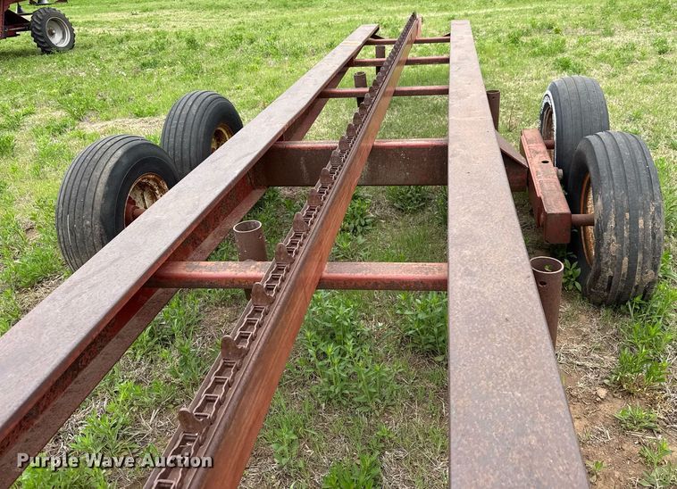 image for item EQ1362 International Harvester 50 hay bale mover