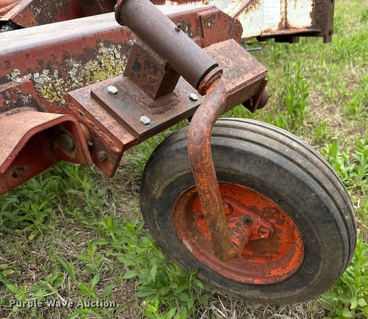 image for item EQ1362 International Harvester 50 hay bale mover