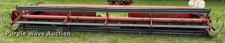 image for item EQ1363 International Harvester 810 rigid head