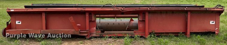 image for item EQ1363 International Harvester 810 rigid head