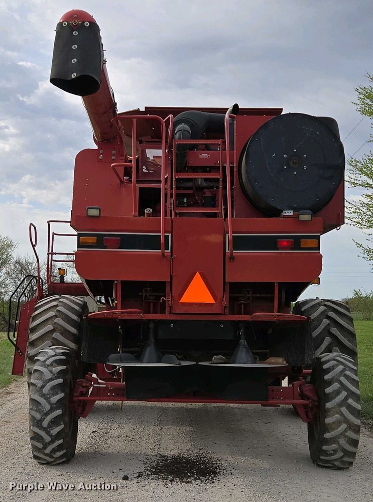 image for item EQ3998 1998 Case IH 2388 AFS combine