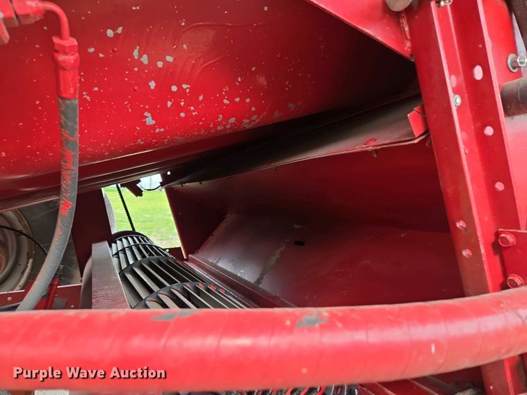 image for item EQ3998 1998 Case IH 2388 AFS combine