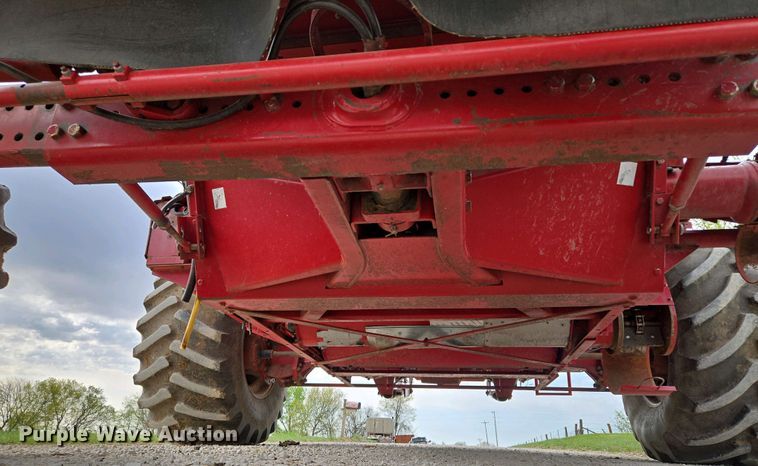 image for item EQ3998 1998 Case IH 2388 AFS combine
