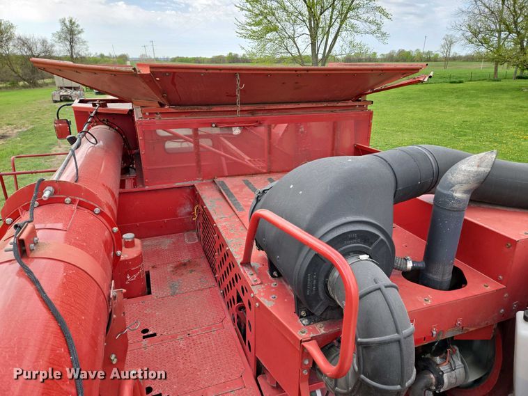 image for item EQ3998 1998 Case IH 2388 AFS combine