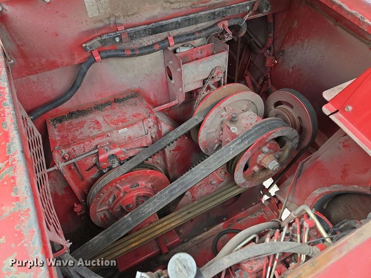 image for item EQ3998 1998 Case IH 2388 AFS combine