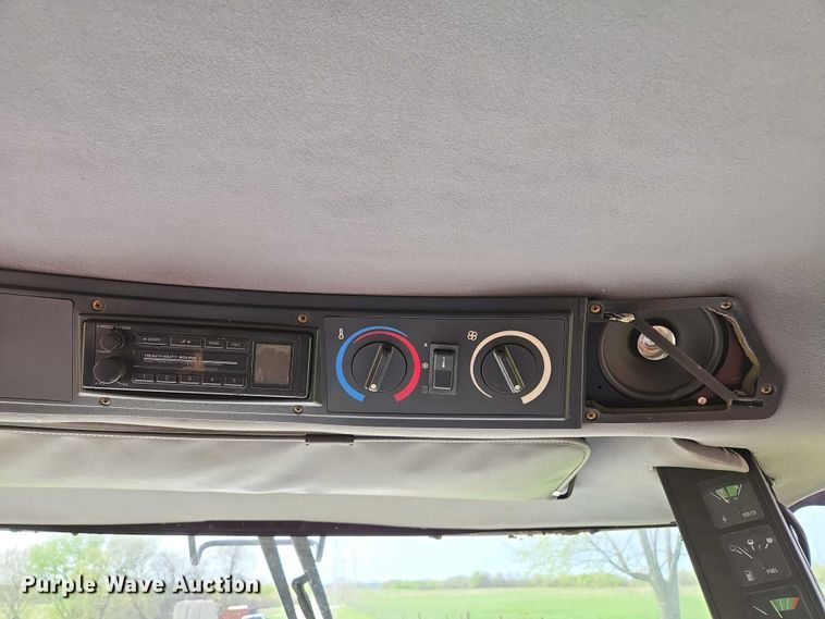 image for item EQ3998 1998 Case IH 2388 AFS combine