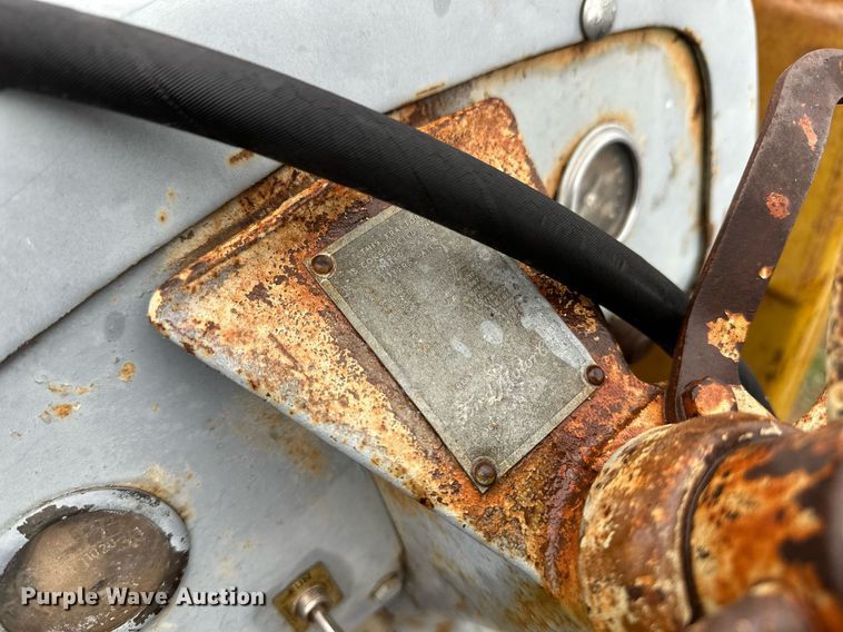 image for item EQ4541 1943 Ford 9N tractor