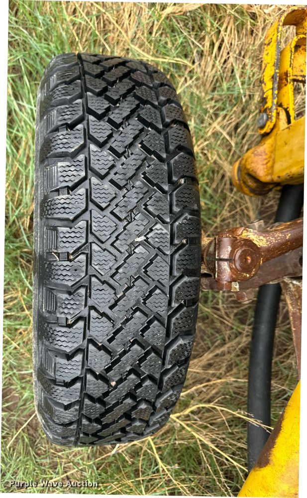 image for item EQ4541 1943 Ford 9N tractor