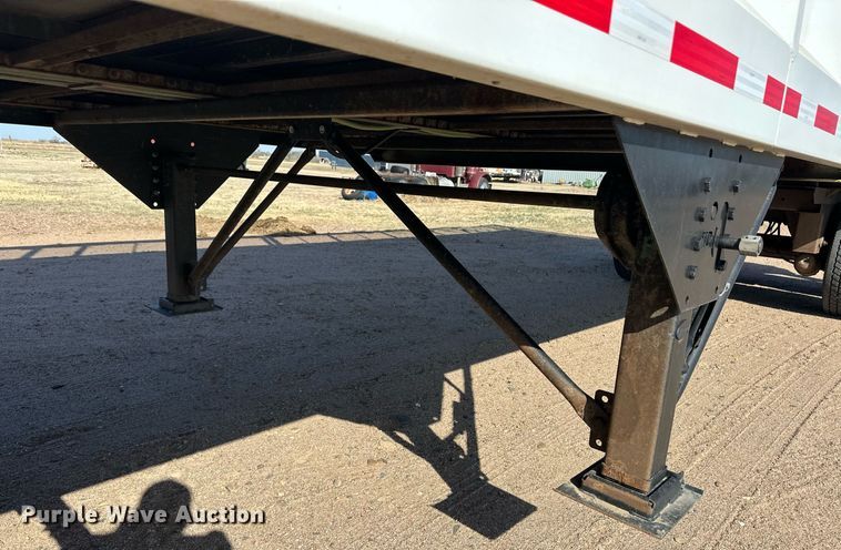 image for item EQ4576 2023 Hitchcock APL36 silage trailer