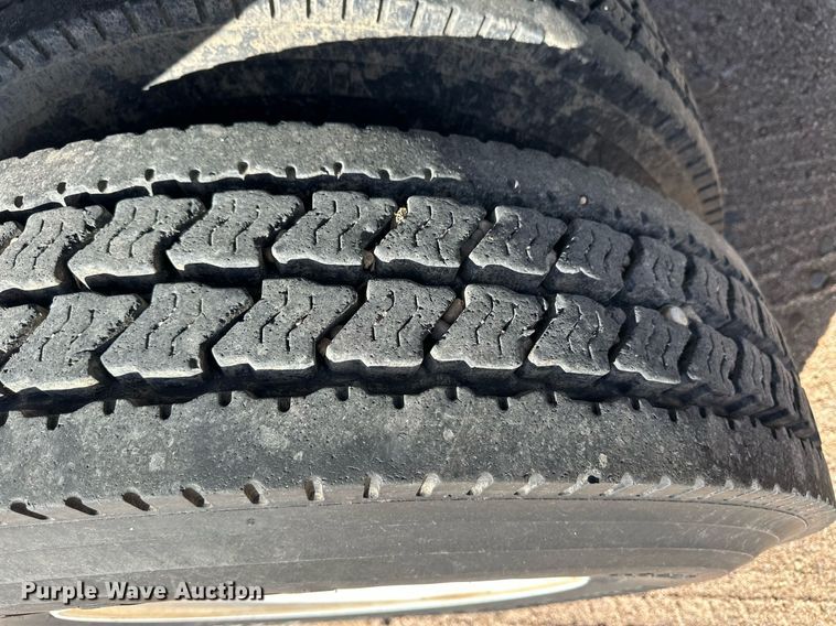 image for item EQ4576 2023 Hitchcock APL36 silage trailer