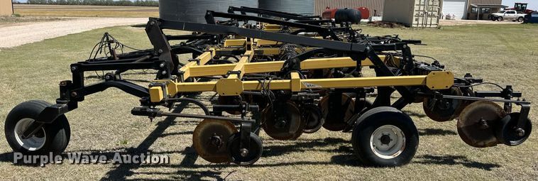 image for item EQ4643 Wako Big Country BCW190 NH3 applicator