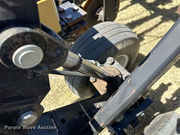 image for item EQ4643 Wako Big Country BCW190 NH3 applicator