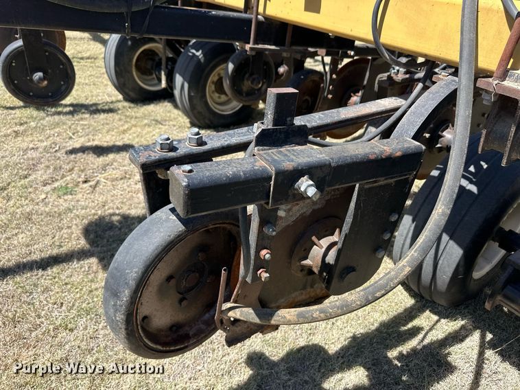 image for item EQ4643 Wako Big Country BCW190 NH3 applicator