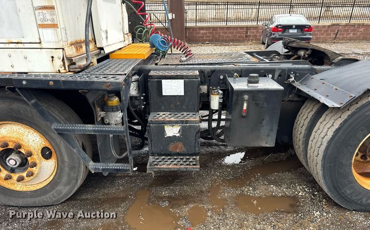 image for item DH9870 2011 Kalmar Ottawa 4x2 yard truck