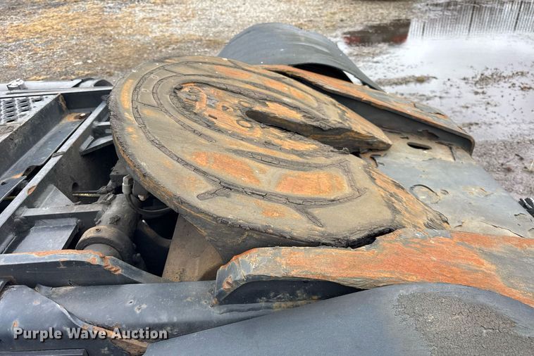 image for item DH9870 2011 Kalmar Ottawa 4x2 yard truck