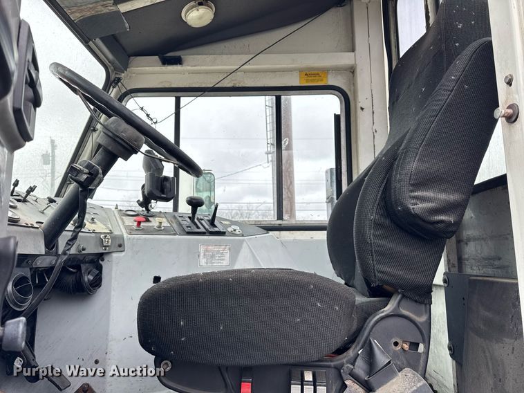 image for item DH9870 2011 Kalmar Ottawa 4x2 yard truck