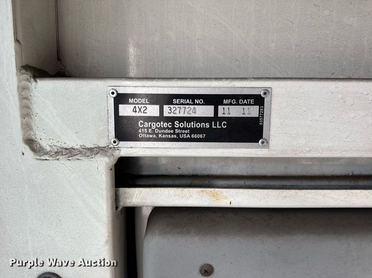 image for item DH9870 2011 Kalmar Ottawa 4x2 yard truck