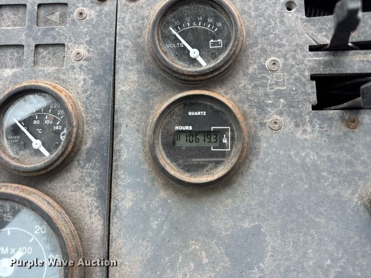 image for item DH9870 2011 Kalmar Ottawa 4x2 yard truck