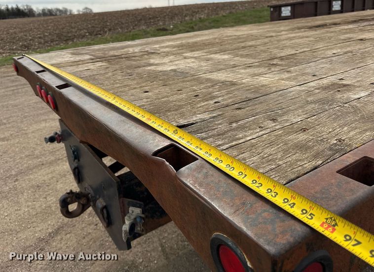 image for item DH9920 2001 Sterling Truck L7500 Series flatbed truck