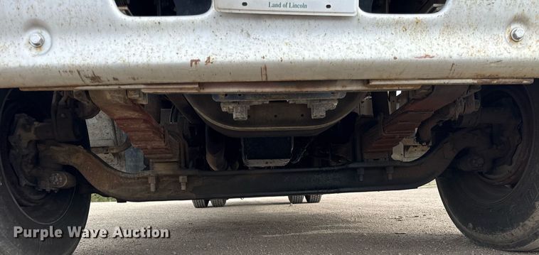 image for item DH9920 2001 Sterling Truck L7500 Series flatbed truck