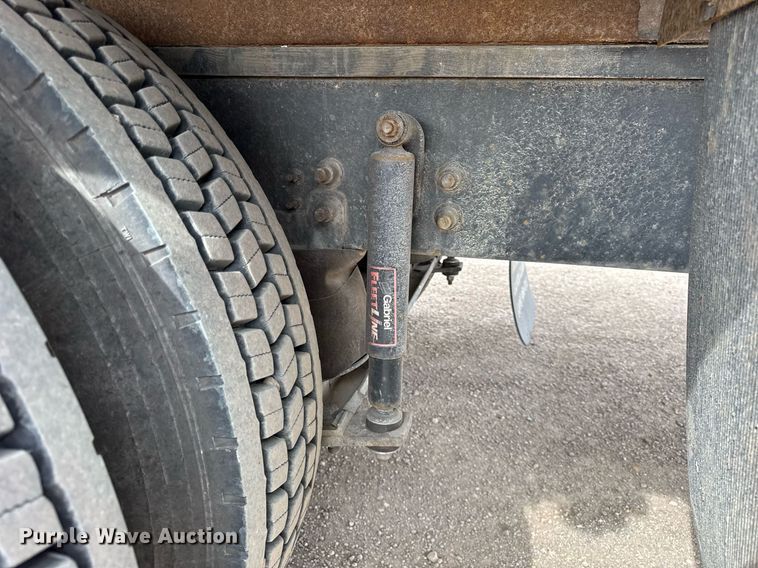 image for item DH9920 2001 Sterling Truck L7500 Series flatbed truck