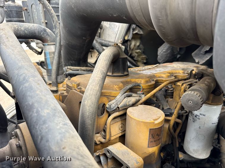 image for item DH9920 2001 Sterling Truck L7500 Series flatbed truck