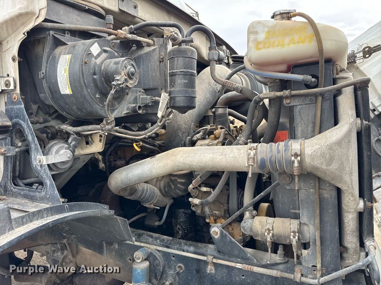 image for item DH9920 2001 Sterling Truck L7500 Series flatbed truck