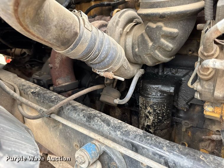 image for item DH9920 2001 Sterling Truck L7500 Series flatbed truck