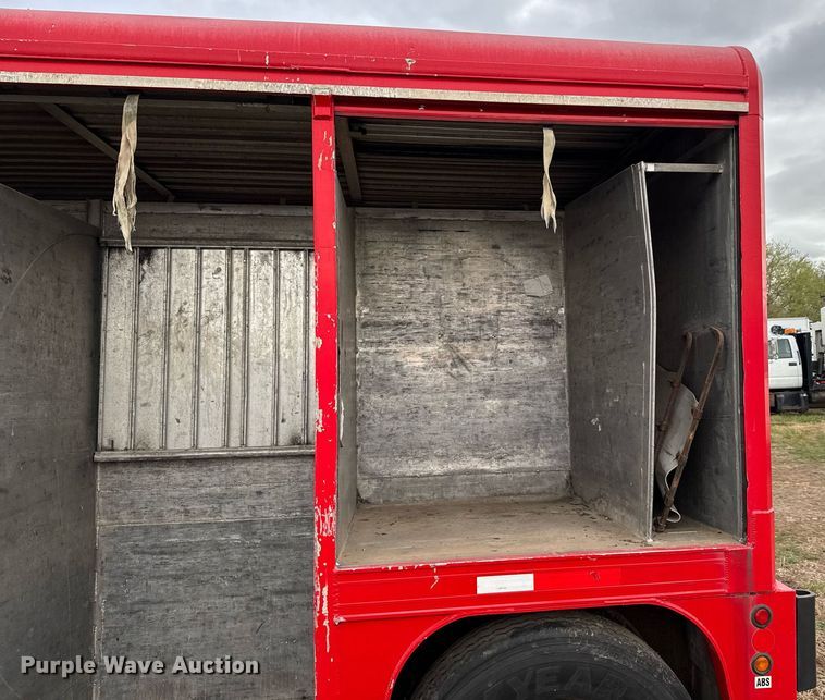 image for item DO0727 2004 Mickey Truck Bodies delivery trailer