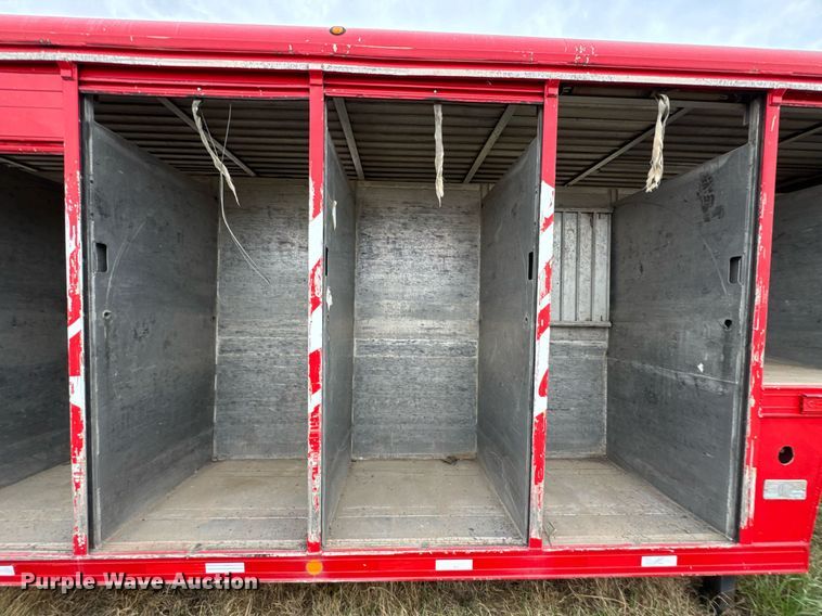 image for item DO0727 2004 Mickey Truck Bodies delivery trailer