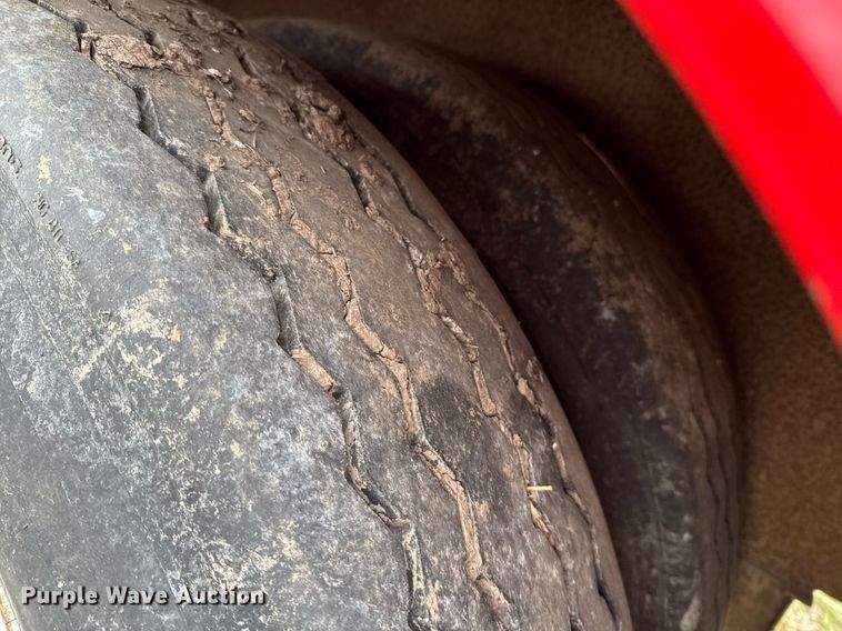 image for item DO0727 2004 Mickey Truck Bodies delivery trailer