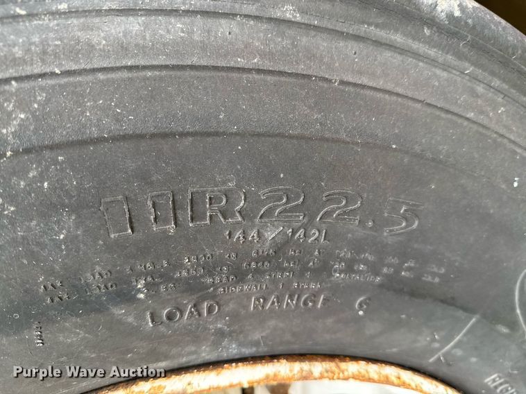 image for item DO0727 2004 Mickey Truck Bodies delivery trailer