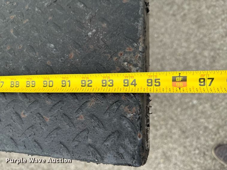 image for item DO0750 2012 International  TerraStar box truck