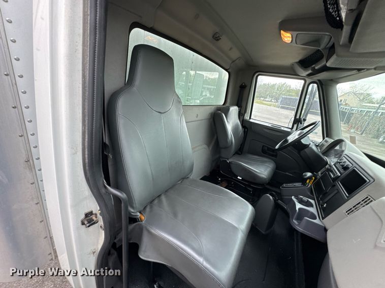 image for item DO0750 2012 International  TerraStar box truck