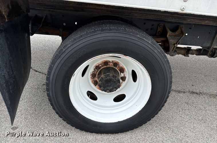 image for item DO0750 2012 International  TerraStar box truck