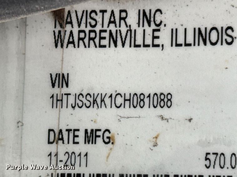 image for item DO0750 2012 International  TerraStar box truck