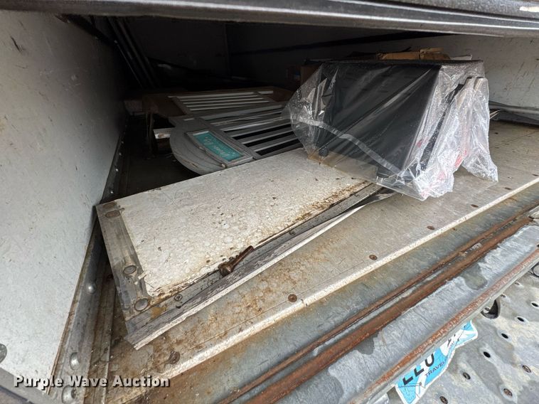 image for item DO0789 2000 GMC C6 box truck