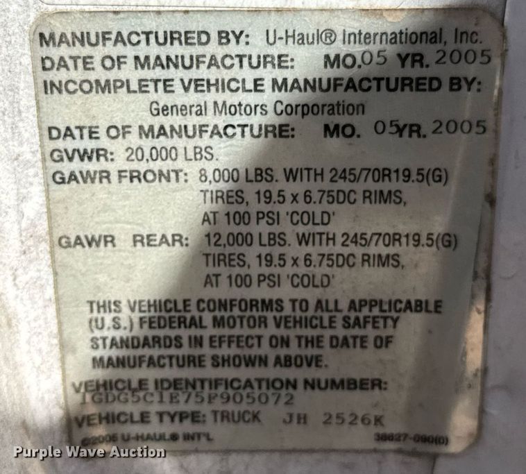 image for item DO0791 2005 GMC C5500 box truck