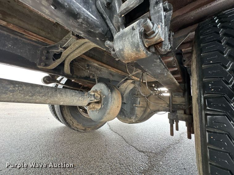 image for item DO0793 2011 International DuraStar 4300 flatbed truck