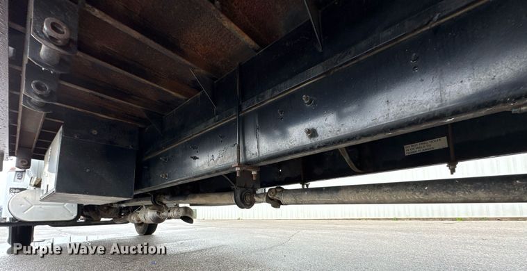 image for item DO0793 2011 International DuraStar 4300 flatbed truck