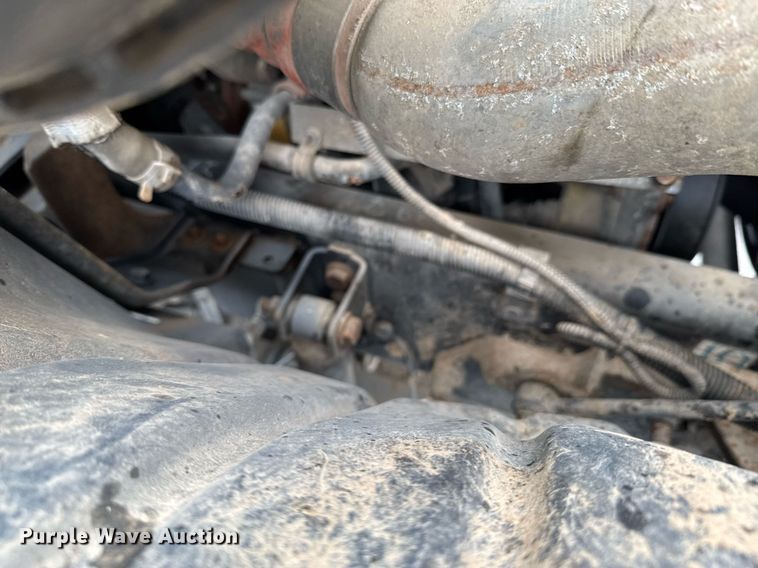 image for item DO0793 2011 International DuraStar 4300 flatbed truck