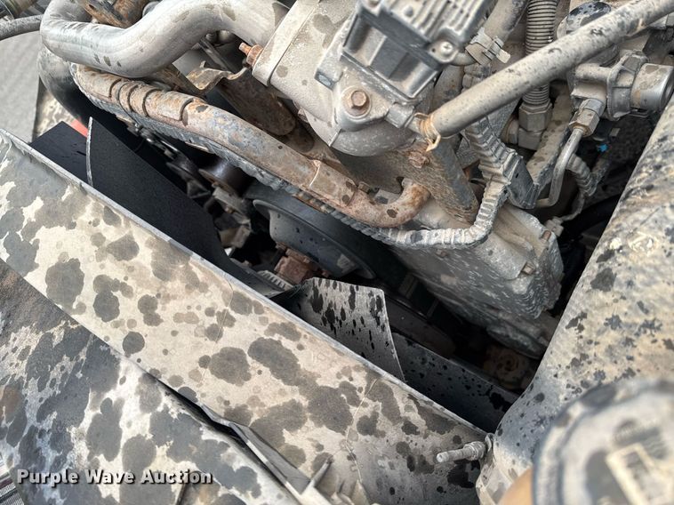 image for item DO0793 2011 International DuraStar 4300 flatbed truck