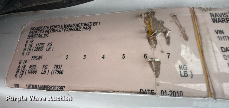 image for item DO0793 2011 International DuraStar 4300 flatbed truck