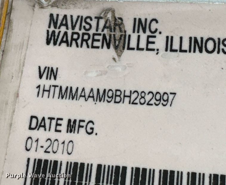 image for item DO0793 2011 International DuraStar 4300 flatbed truck