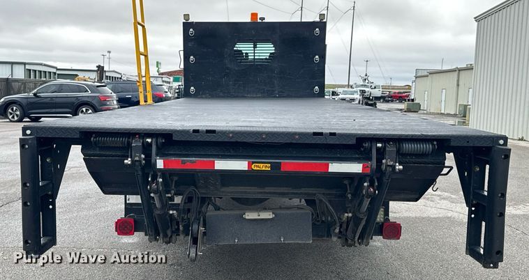 image for item DO0800 2021 Kenworth T270 flatbed truck