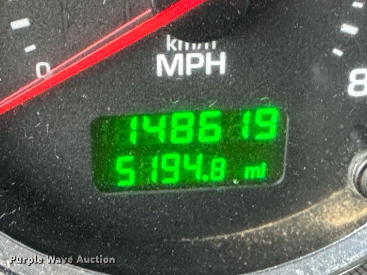 image for item DO0800 2021 Kenworth T270 flatbed truck