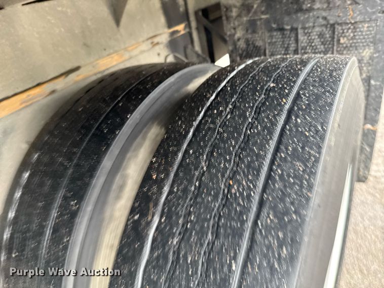 image for item DO0800 2021 Kenworth T270 flatbed truck