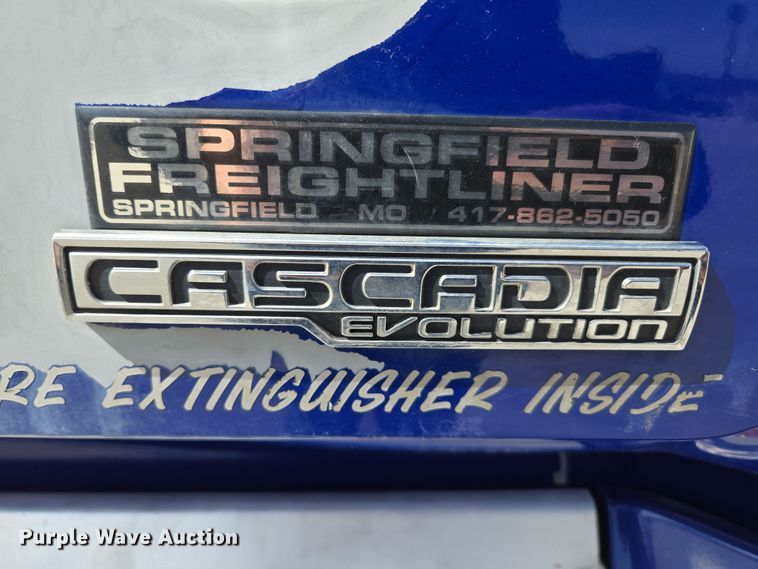 image for item DP6325 2018 Freightliner Cascadia Evolution semi truck