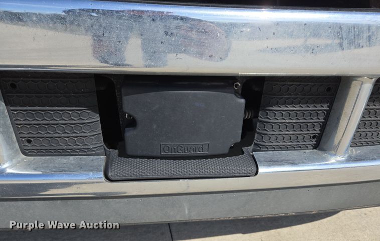 image for item DP6325 2018 Freightliner Cascadia Evolution semi truck